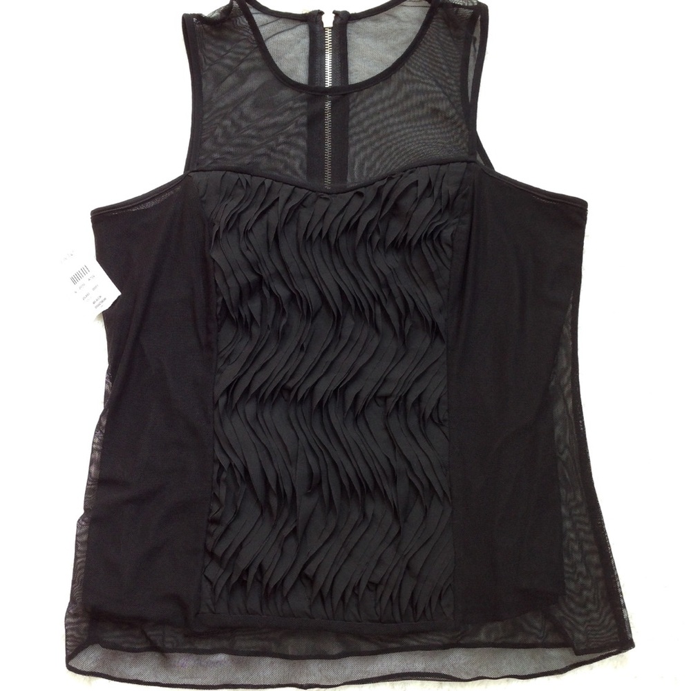 Cache Sleeveless Top